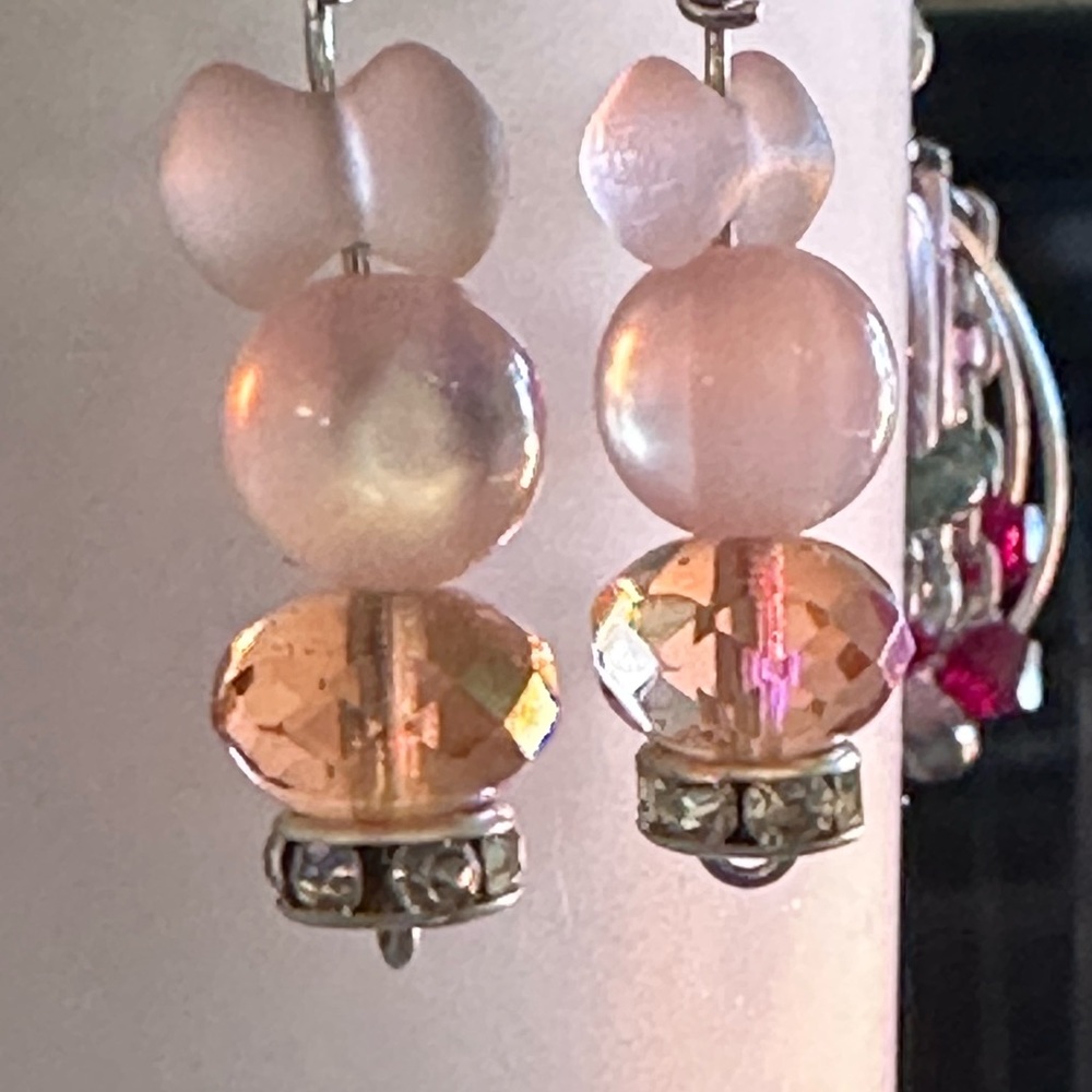 Sweet Pink Sparkling Earrings